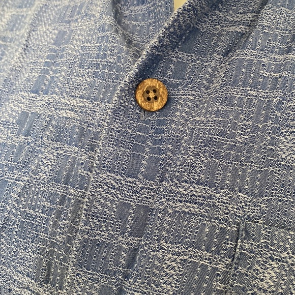 Tommy Bahama Silk Blend Short Sleeve Button Up - Picture 2 of 6